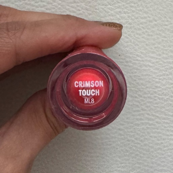 Flower Beauty "Crimson Touch" liquid lipstick - Picture 6 of 9